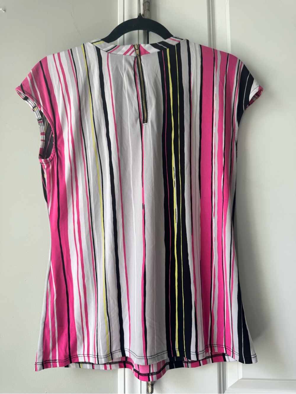 Worthington medium pink striped short sleeve blouse - Picture 3 of 3
